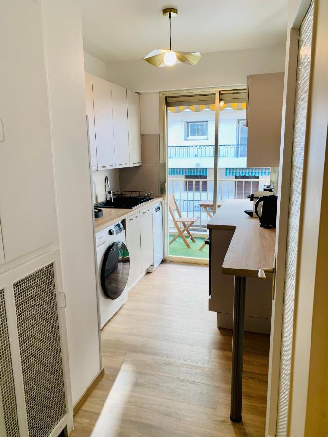 شقة Studio Confort 35M2 Renove, Equipe Et Climatise, Tout Se Fait A Pied! أنتيب المظهر الخارجي الصورة
